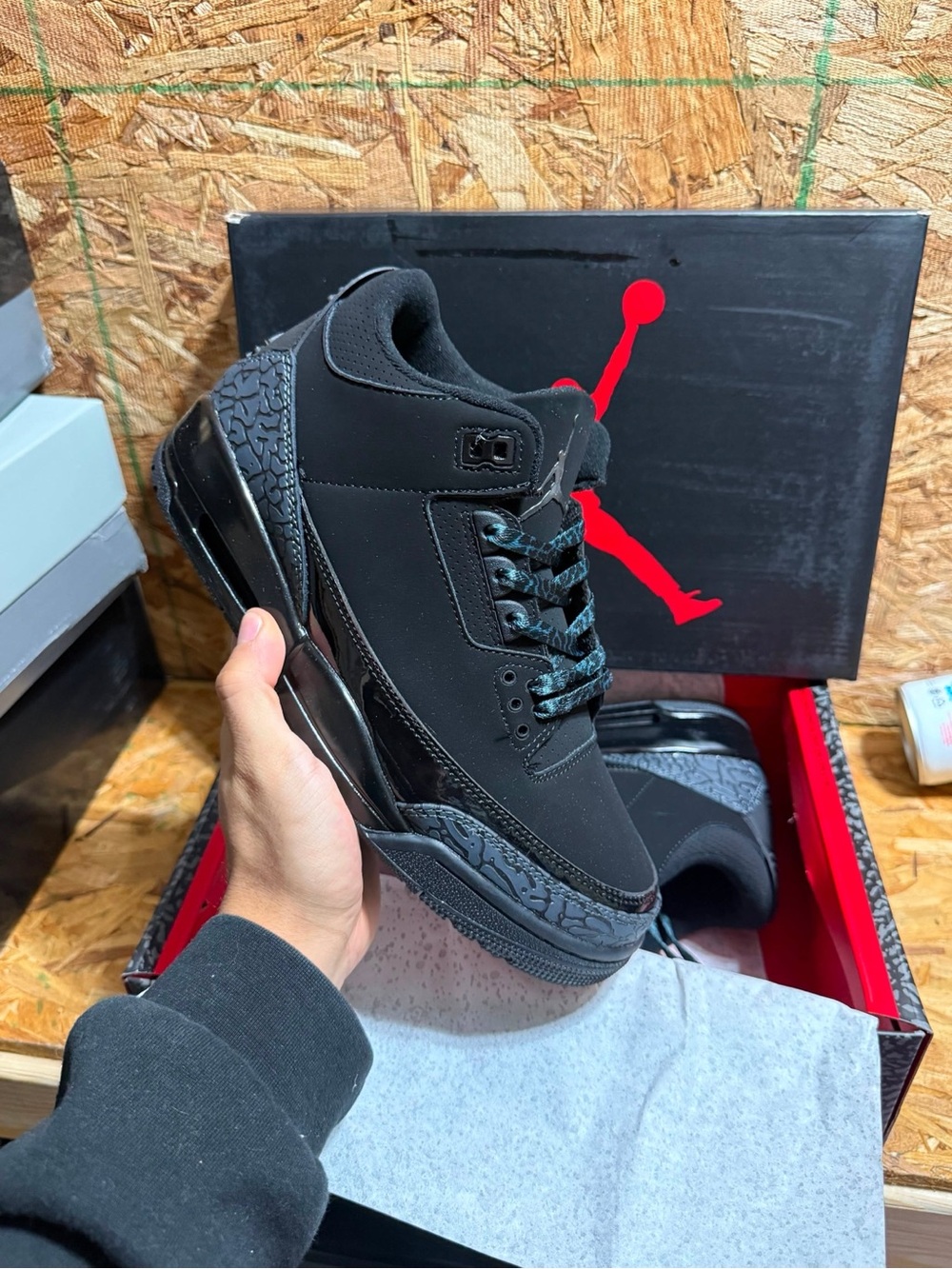 Air Jordan 3 Retro “Black Cat” (Mens Sizes) ⚫️🔥